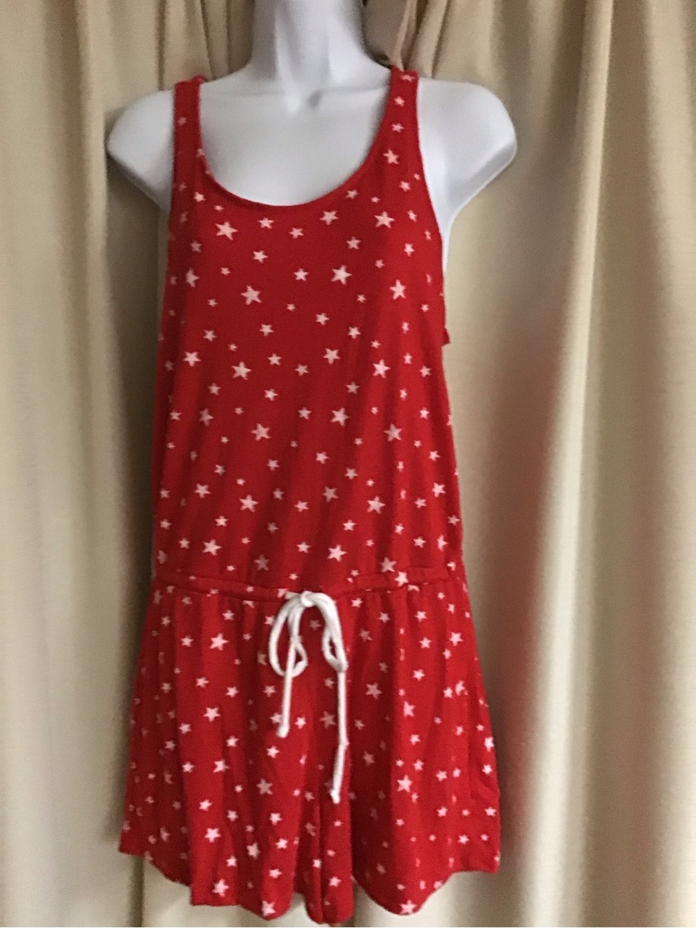 Red Star Print Sleeveless Romper with Drawstring